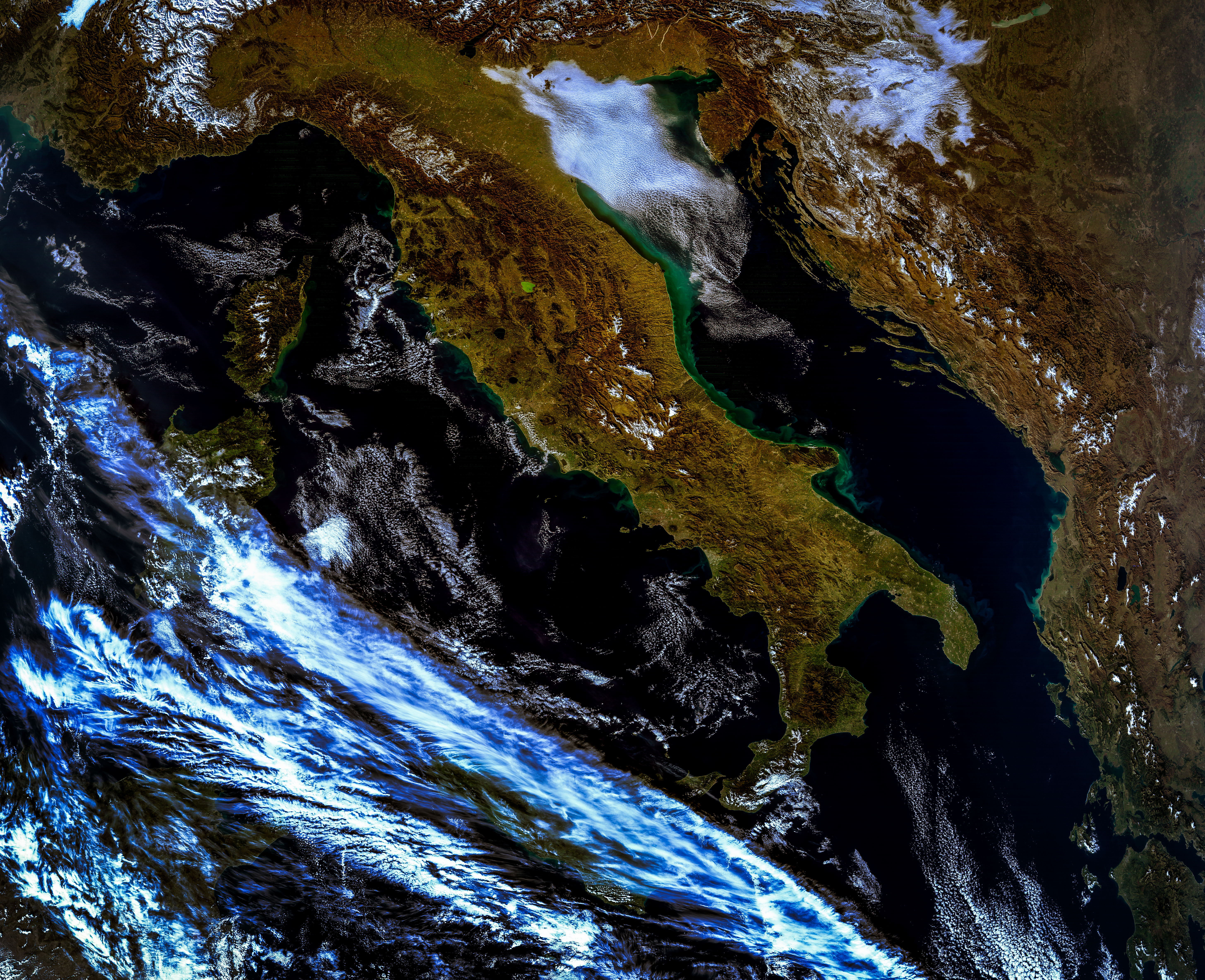 12.25 FY3H mersi3 True Color deshifted DETAIL 1